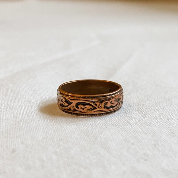 Vintage Jewelry - VTG Brass Floral Etched Stacker Band Ring